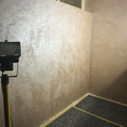 1 Schicht Antico Velluto von @pratta.germany #prattaexclusive #silkeffect #silk #walldesign #handwerk #neckarsulm #büroeinrichtung #wandgestaltung